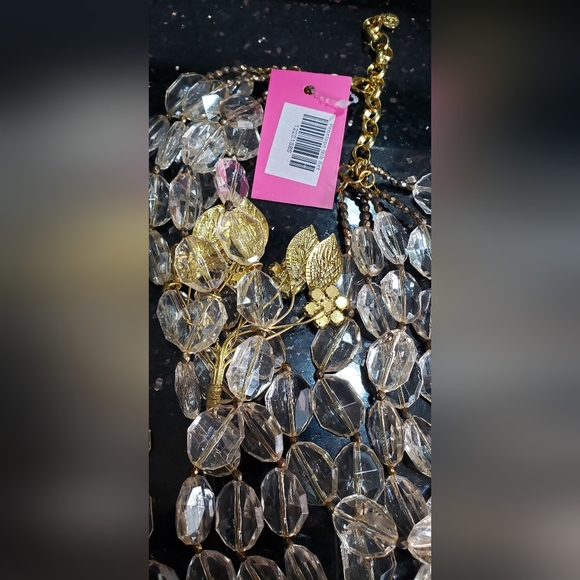 COPY - Sassy Jones Penelope Bib Necklace Set - Picture 4 of 7